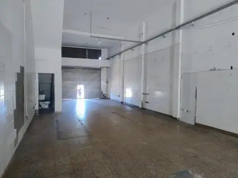 Local en Alquiler 25 años