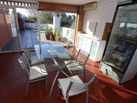 Depto Tipo Casa en Venta de 4 ambientes