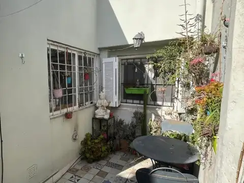 Depto Tipo Casa en Venta de 2 dormitorios