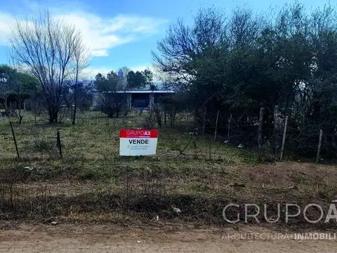 LOS JILGUEROS 100, Piso Car