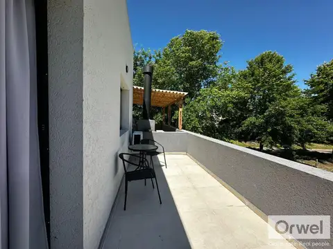 Departamento 4 ambientes con 2 baños