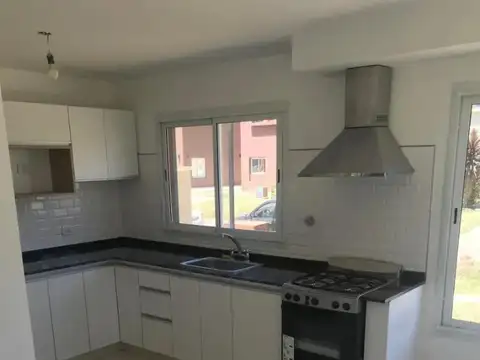 Autopista Acceso Oeste Km 44