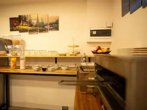 Hotel Boutique en el Centro de Bariloche con Vista al Lago y Operación Activa