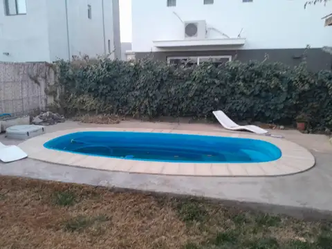 Casa en venta barrio privado La Yaya