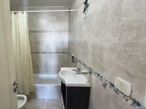 Departamento en Alquiler en Villa del Parque, $ 580.000