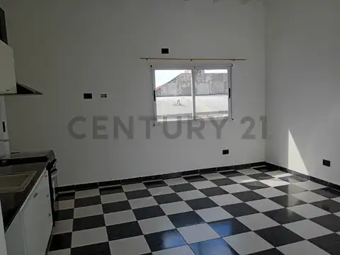 Departamento en Alquiler en Valentín Alsina, $ 620.000