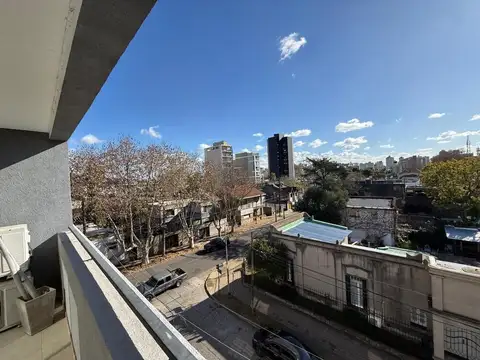 Departamento de 2 ambientes con cochera en Quilmes