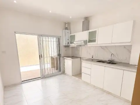 Depto Tipo Casa en Venta de 2 dormitorios