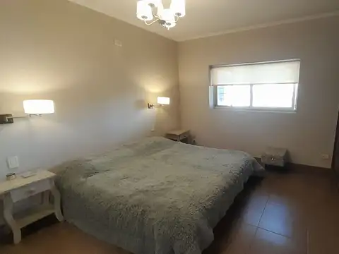 CASA  ESTILO COLONIAL EN VENTA , PERDRIEL