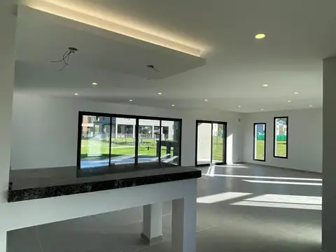 Casa  en Venta en Lagoon Pilar, Pilar, G.B.A. Zona Norte