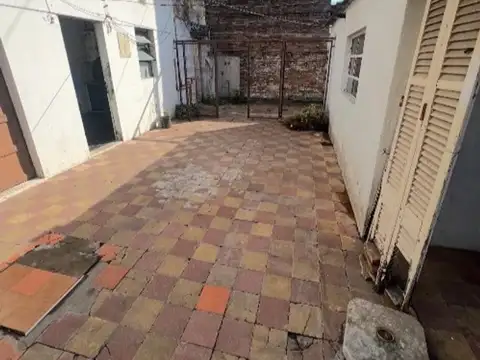 Depto Tipo Casa en Venta en Haedo, USD 70.000