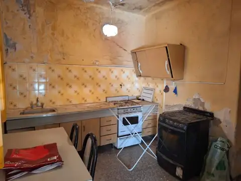 OPORTUNIDAD 2 CASAS EN BLOCK A RECICLAR