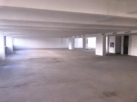 ESPECTACULAR OFICINA EN EL CENTRAO - MONSERRAT COCHERA SEGURIDAD