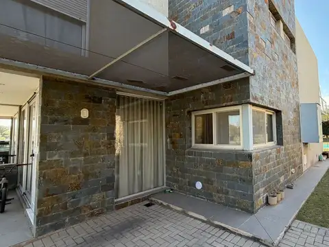 Casa en Venta en La Cuesta, USD 290.000