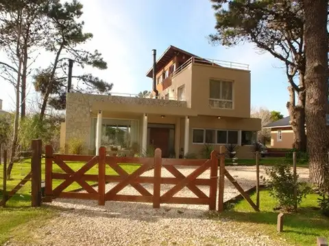 Casa en Venta de 4 dormitorios