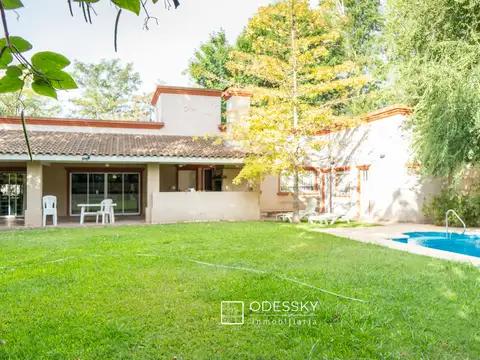 Casa en Venta de 4 dormitorios