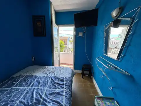 Calle 4 2325 , Piso 1