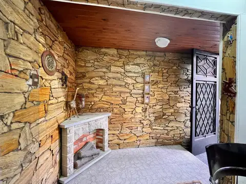 Depto Tipo Casa 4 ambientes con 1 baño