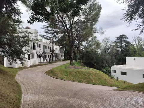 ELPIDIO GONZALEZ 900