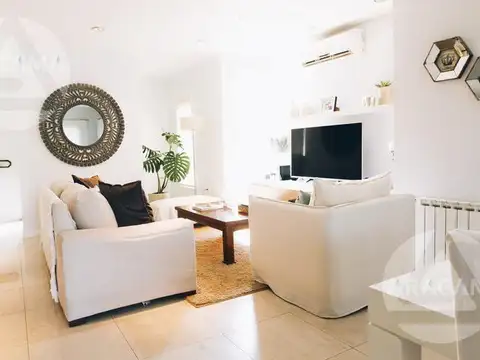 Casa en Venta en El Rocio, USD 495.000