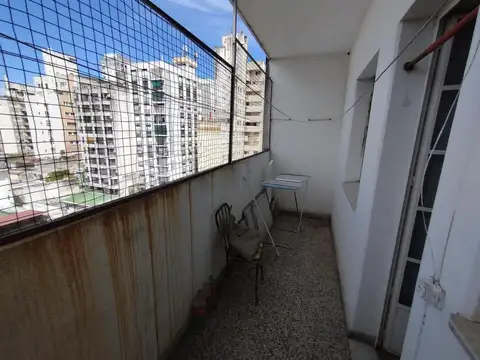 Departamento 6 ambientes con 3 baños