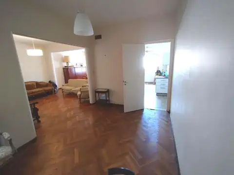 Departamento en Venta de 6 ambientes