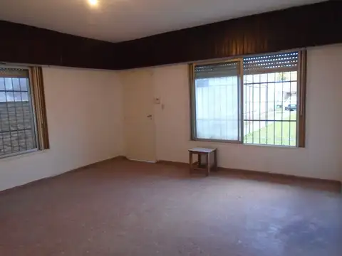 Guayaquil al 900, E/ Boedo y Aráoz