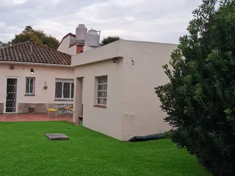 Olegario Victor Andrade 600