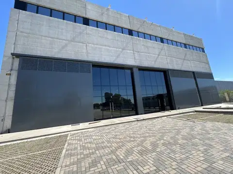 Galpon en Alquiler 40  mts Frente