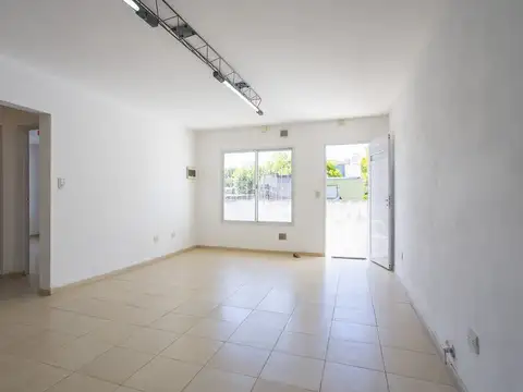 Depto Tipo Casa en Venta 46 años