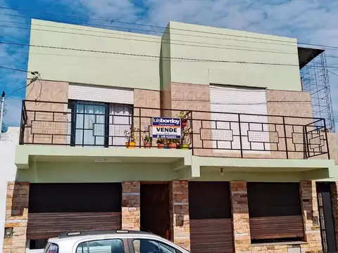 VENTA DE CASA EN CALLE PERU