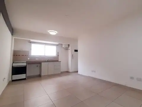 Departamento en Alquiler en Santos Lugares, $ 440.000