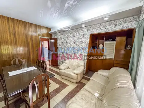 Depto Tipo Casa en Venta con 1 cocheras
