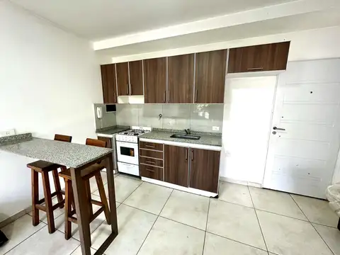 VENTA DEPARTAMENTO 2 AMBIENTES CON COCHERA