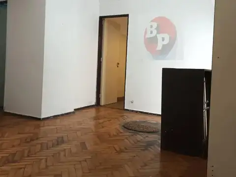 LINDO DEPTO DE 2 AMB. EN BUEN ESTADO Y EXCELENTE UBICACION 