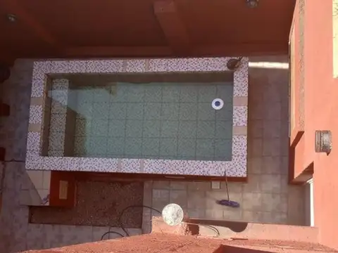 Depto Tipo Casa 4 ambientes con 1 baño