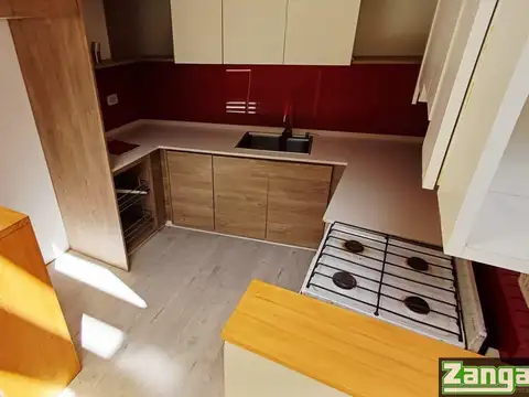 Depto Tipo Casa en Venta al Este