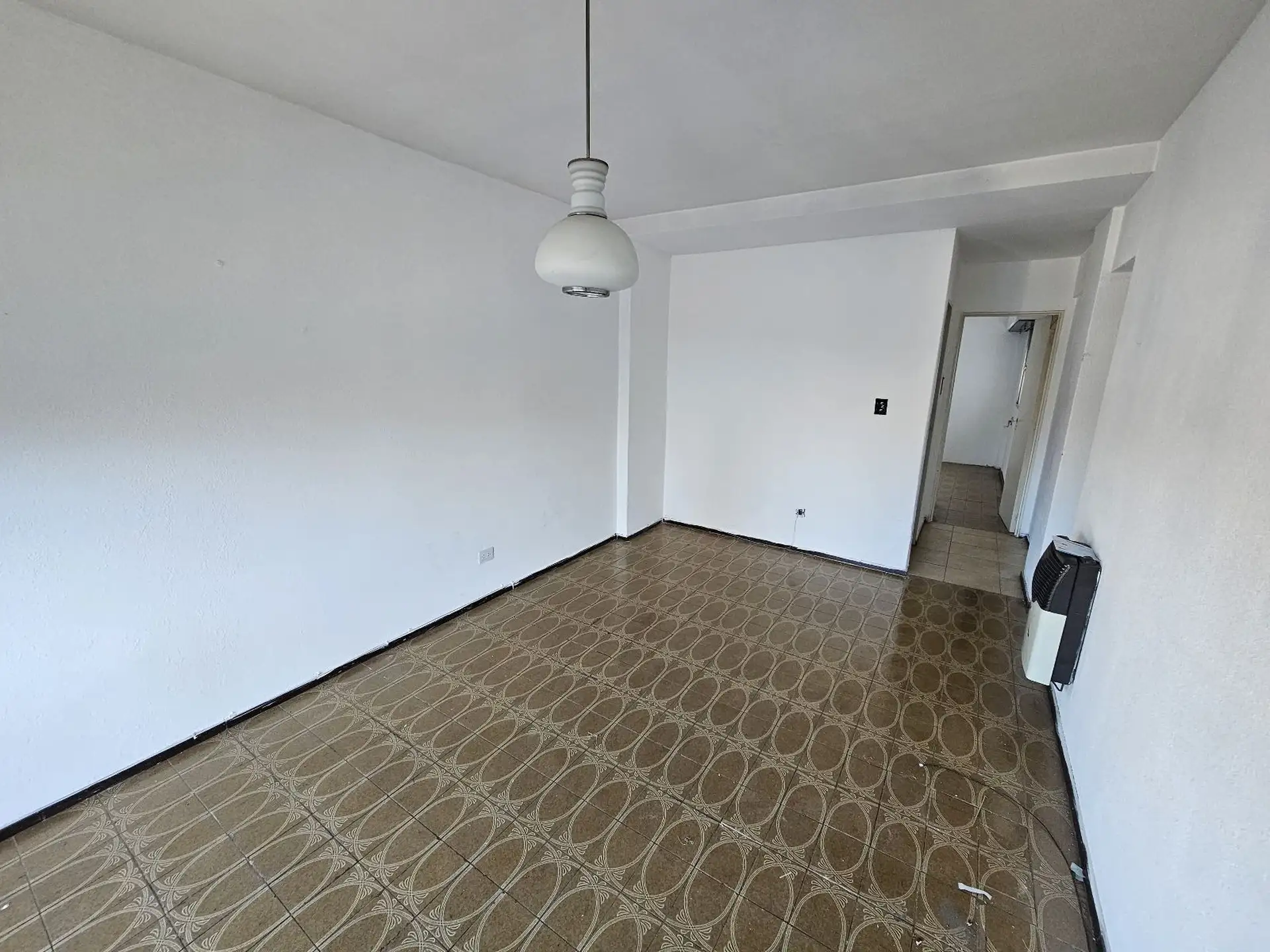 Departamento 2 ambientes en venta en Jujuy y Colon