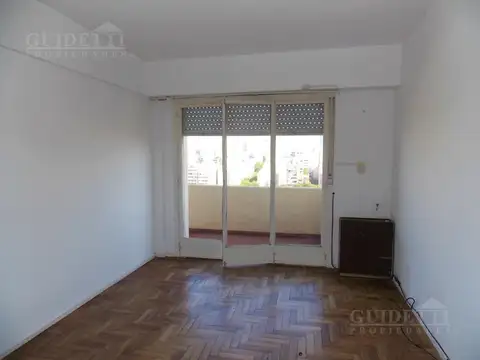 Guayra al 2000 entre Arcos y Grecia