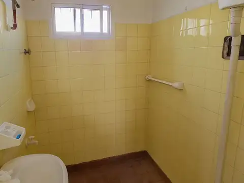 Depto Tipo Casa 2 ambientes con 1 baño