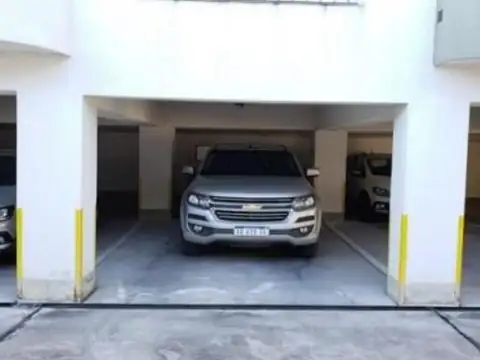 Departamento 4 ambientes con 3 baños