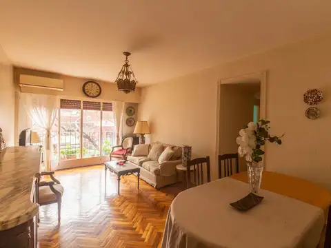 VENTA 3 Ambientes con balcon y Depen. en Belgrano