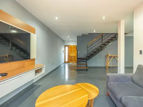 Monseñor Chimento 1400