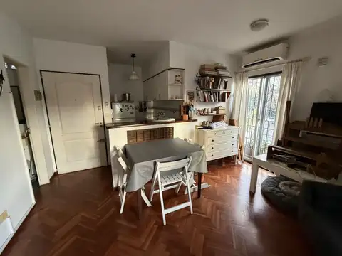 Depto Tipo Casa en Alquiler de 3 ambientes