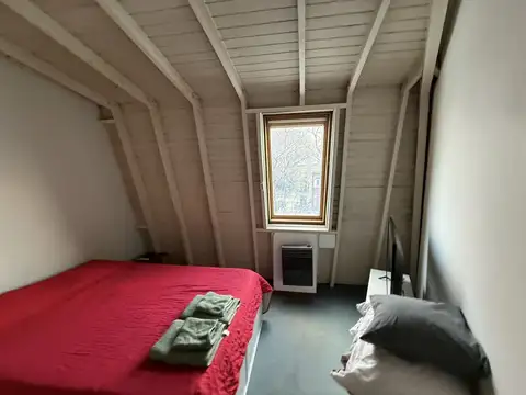 Depto Tipo Casa 3 ambientes con 2 baños