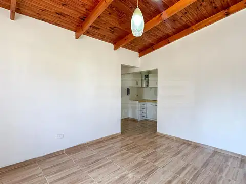 Depto Tipo Casa 3 ambientes con 1 baño