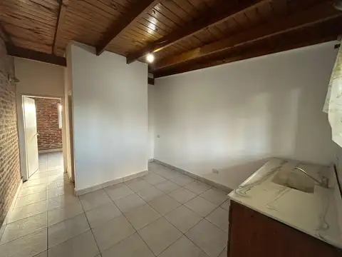 Oficina 2 ambientes con 1 baño
