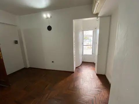 VENTA MONOAMBIENTE EN ALMAGRO BAJAS EXPENSAS