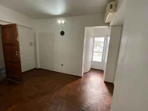 VENTA MONOAMBIENTE EN ALMAGRO BAJAS EXPENSAS