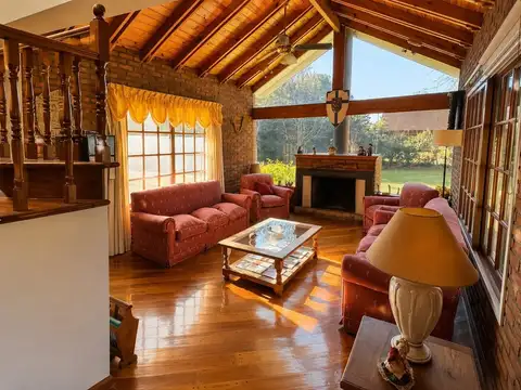 Casa en Venta en Mapuche Country Club, USD 380.000